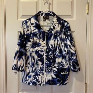 Sportelle Blue and White Floral Jacket size Women’s Large Excellent Condition